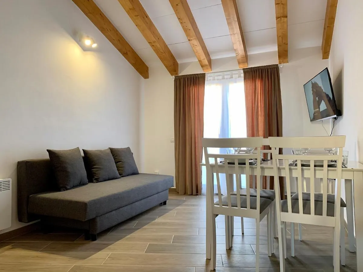 Vila Badalona 0*,  Spain