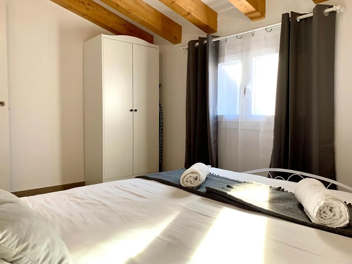 Vila Badalona 0*,  Spain